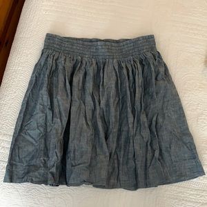 Banana Republic chambray / denim stretchy skirt